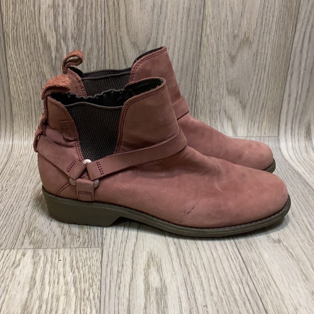 Teva Booties - Picture 2 of 16